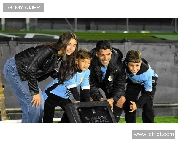 足球巨星告别赛回顾传奇生涯精彩瞬间与感人时刻