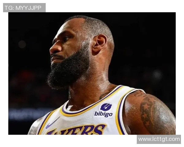 四十岁仍然活跃在篮球场上的明星球员是谁